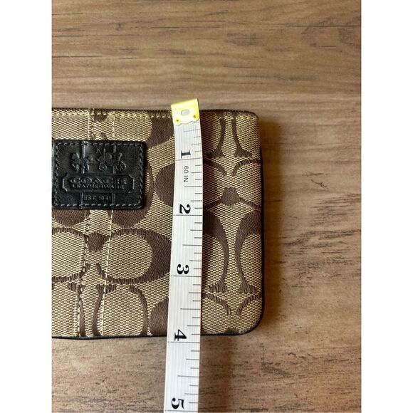 Y2K Coach Signature C Dark Brown Zippered Wristlet Micro Pouch - Picture 6 of 6
